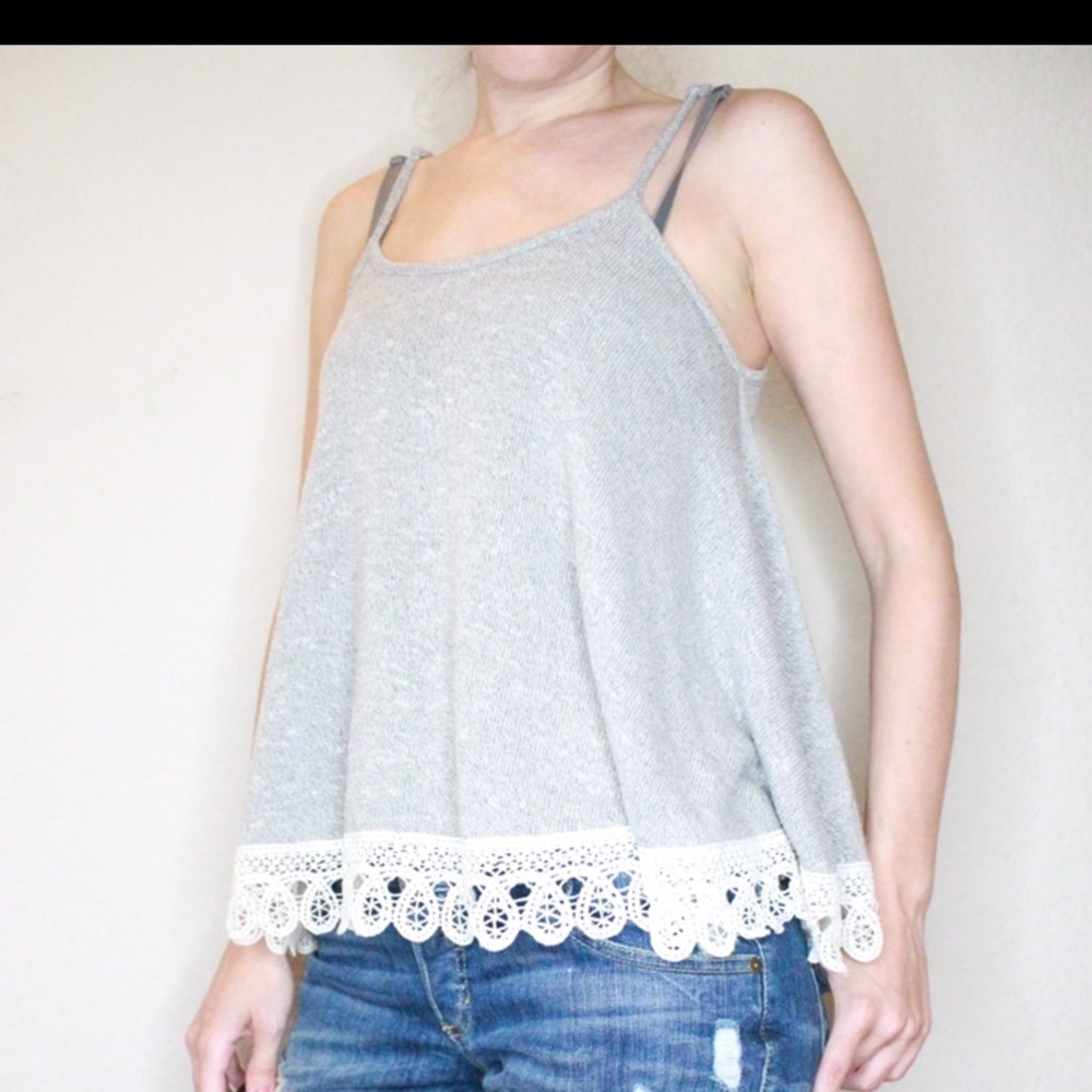 ✨New Unworn✨ AnM Grey Tank with Lace Like Bottom